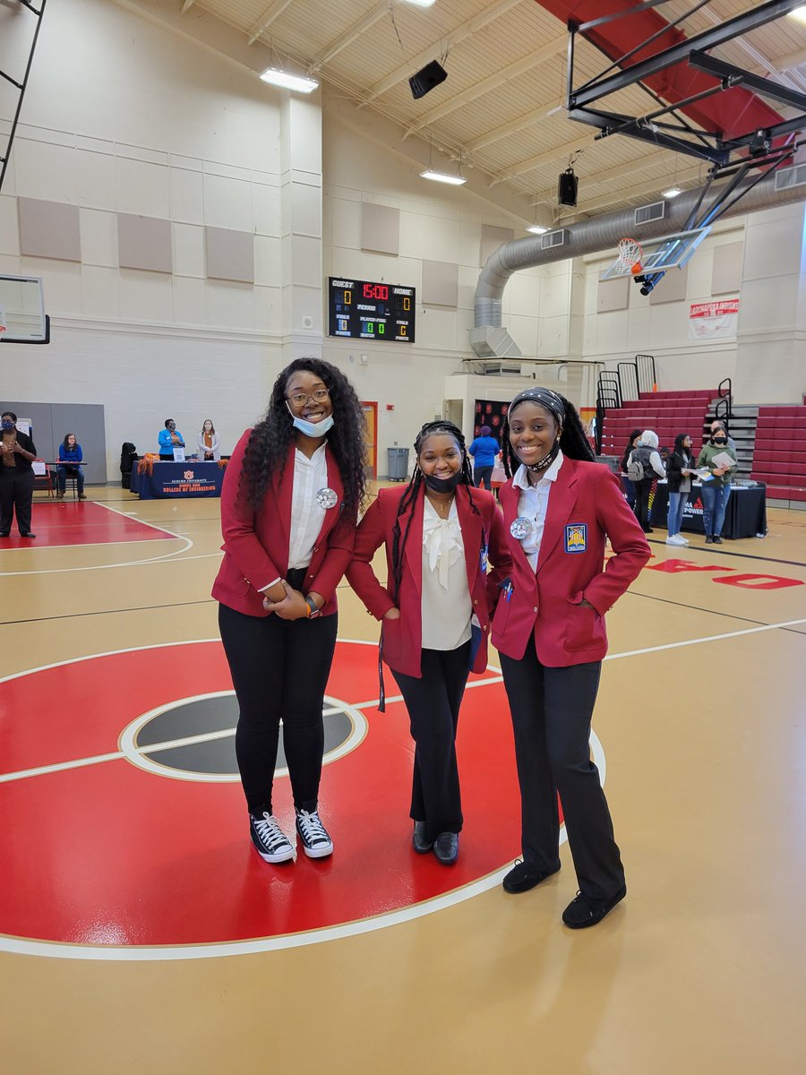 Poka Principal/AD CMAA tweet media