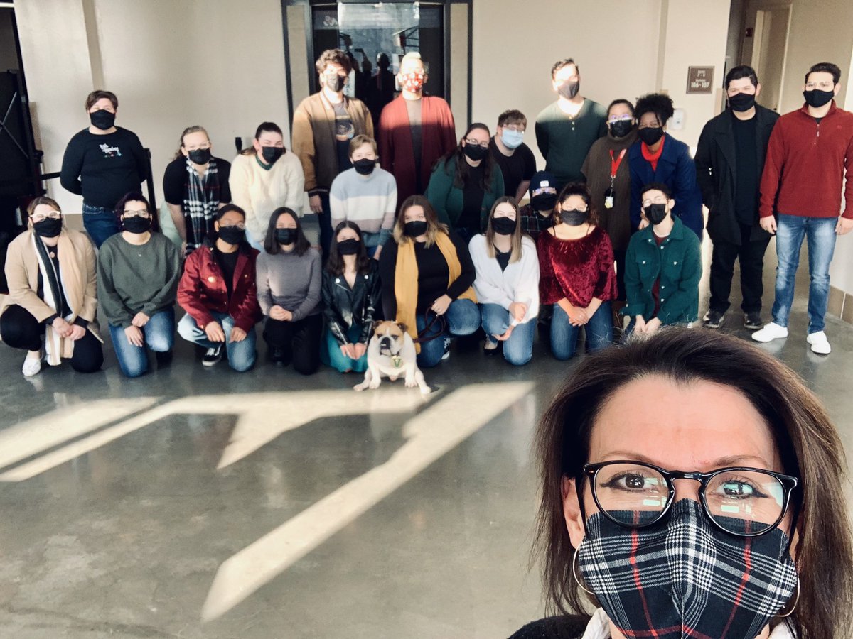 Fun photo ops this week during caroling for the Chamber Singers. #singingbulldogs <a href="/VictorEBulldog/">Victor E. Bulldog IV</a> <a href="/Fresno_State/">Fresno State</a>