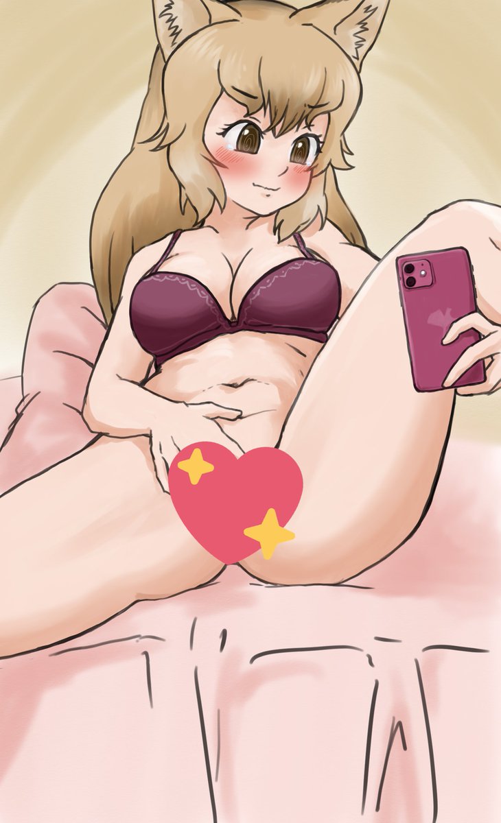 去年末に描いたクルペオギツネちゃんの自撮り絵再掲 