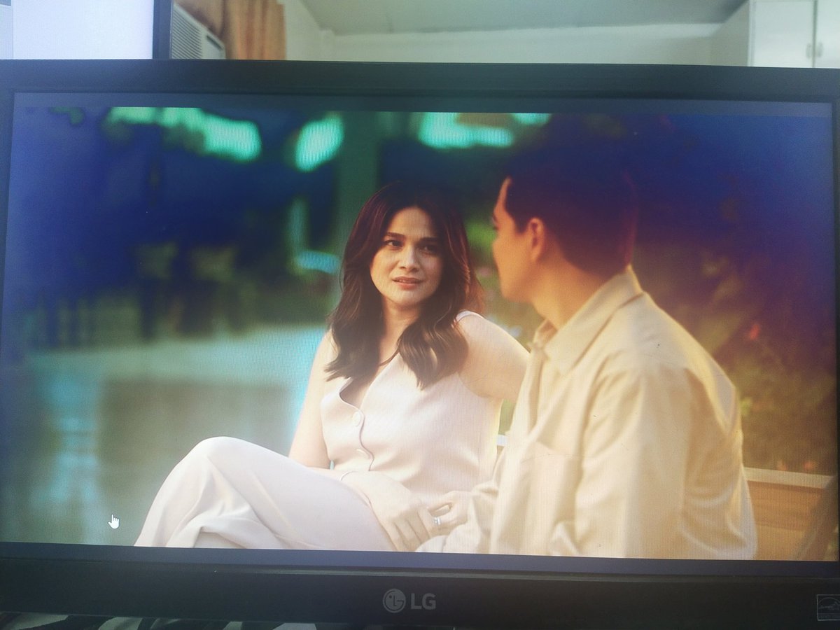jeandiwata04's tweet photo. #OneTruePair The Movie. 
Kilig parin Ako sa kanila. 🤍 https://t.co/orqGp7rcIY