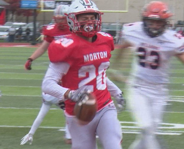 hoijim's tweet photo. 25 Sports Prep Rally Big School Player of the Year Finalists- winner announced tomorrow.
Peoria High's Eddie Clark.
Morton's Seth Glatz.
Normal Community's Chase Mackey.
Normal West's Max Ziebarth. https://t.co/l5Z1tPOj9w