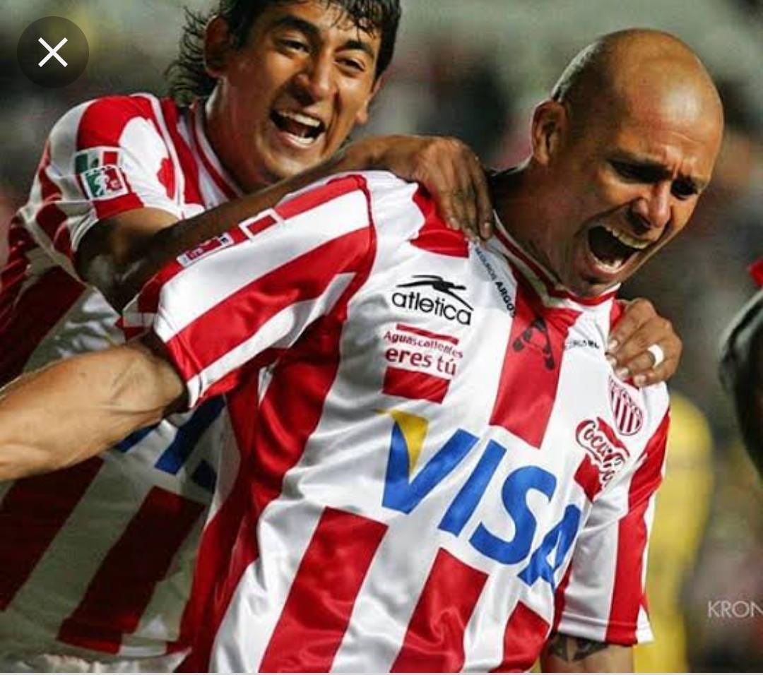 Abrazo al cielo Chango querido! Que tristeza!! DEP Amigo!!
