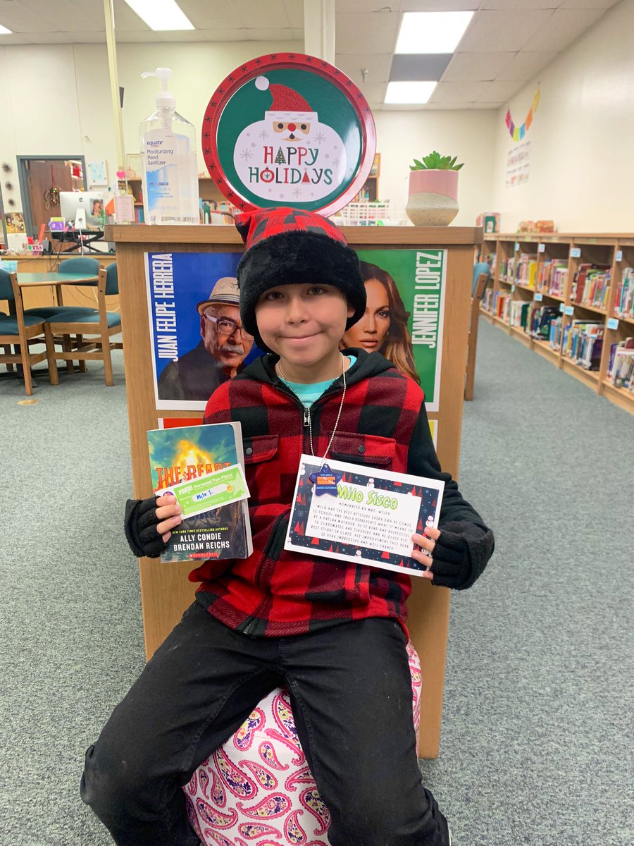 miss_perez1106's tweet photo. Day 4 & Day 5 winners for our 12 Days of Book Giveaways! Congratulations to Niko, Natalia, Ryker & Lucero for going above and beyond in the classroom!🎄📚🎁@SeguinISD @PatlanES #12DaysofReading #SeguinReads https://t.co/Imvaem07j0