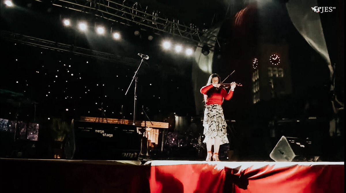 yaylim_Hallel's tweet photo. ¡Qué gloriosa noche! “28 Años de Acción de Gracias a Dios por la Paz en Chiapas.” ❤️‍🔥
-
Tan honrada y bendecida de ser parte de esta casa que tanto amo @JES_medios ❤️ https://t.co/PsVRaEI8WN