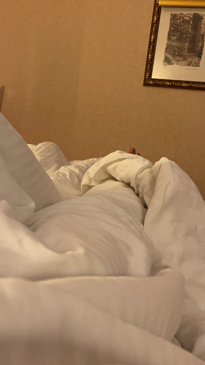 3amahar's tweet photo. من بجده 🤔 https://t.co/X9HZsmEfHA