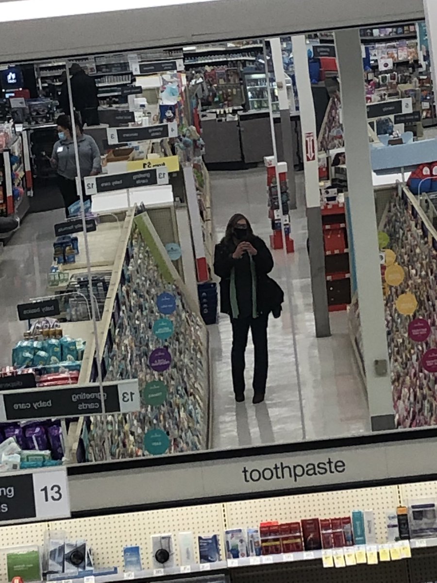 TinaCal76714249's tweet photo. Nothing to see here folks , just another beautiful 🏳️⚧️woman out running errands . This was normalday of the week . #TransRightsAreHumanRights #TransIsBeautiful #itisnormal https://t.co/vjKTL62BGy