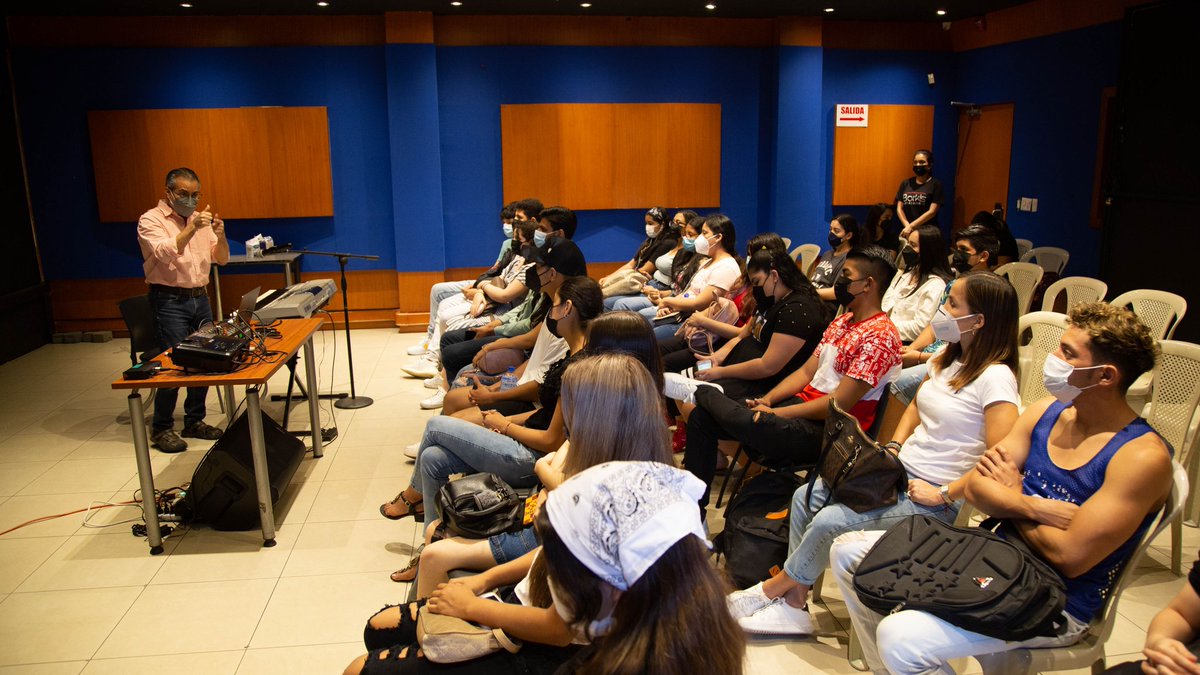 La Mayor Academia de Música tweet media