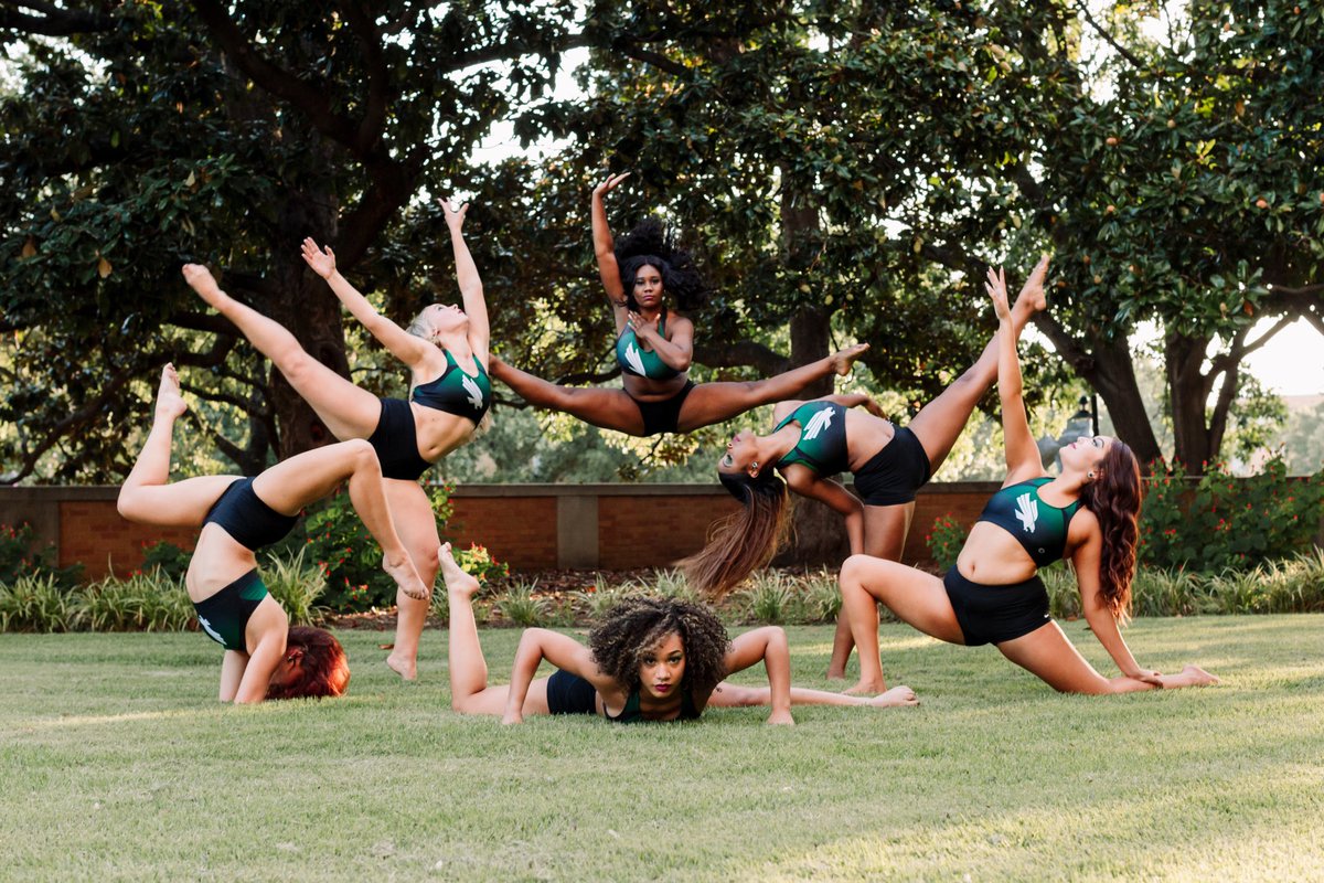 ✨Calling all 2022-2023 audition hopefuls!! Any dancers that are interested, accepted and ready to commit to UNT should enter our recruitment process to expedite the audition process on May 21-22! Find more info on our Recruitment webpage through the link in our bio! ✨