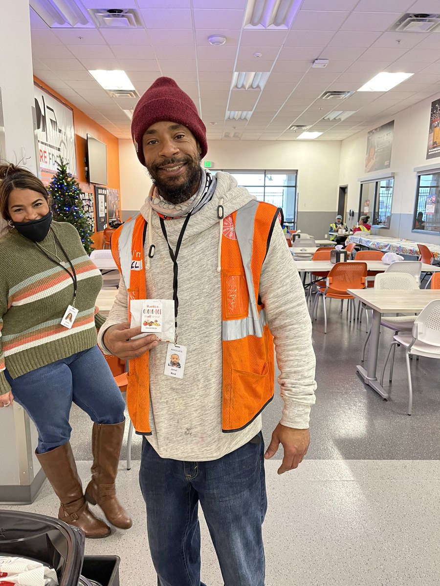 Brownie Day!! We love treating our Associates 🧡 #5830