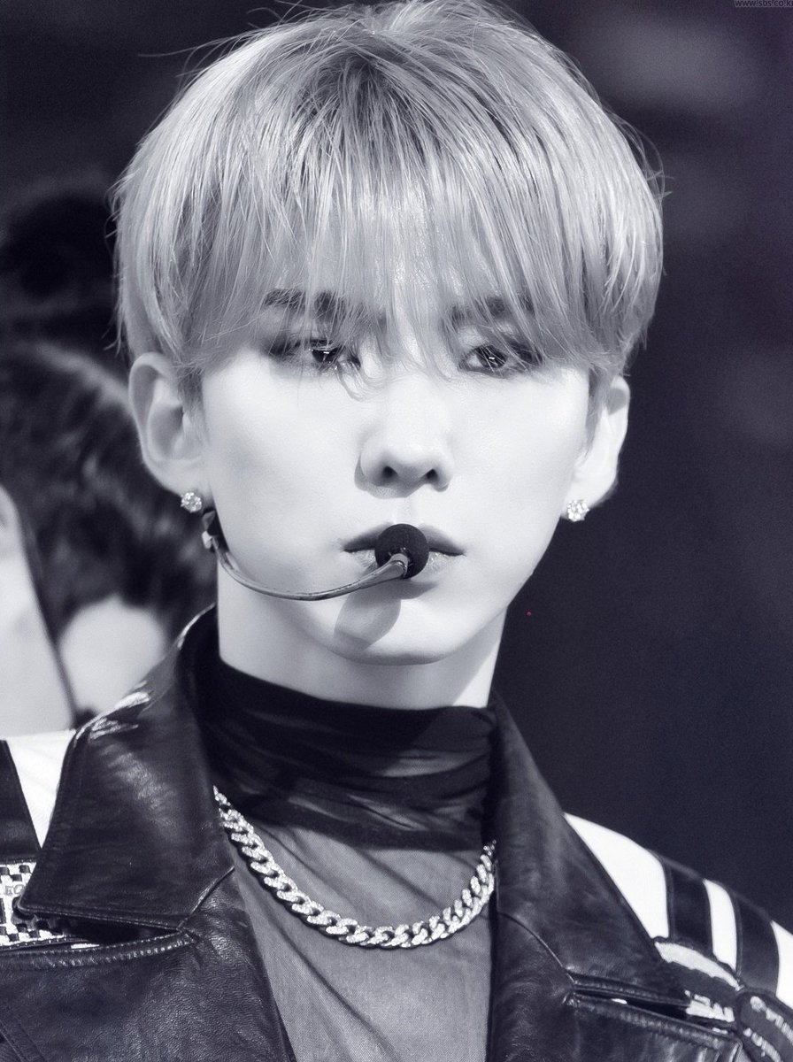 itania_you's tweet photo. @worldwide_mx @livexlive I'm voting for #StanbaseMonstaX #MONSTAX (@OfficialMonstaX) on @LiveXLive's #BreakoutAwards https://t.co/fp7lXYLNU5