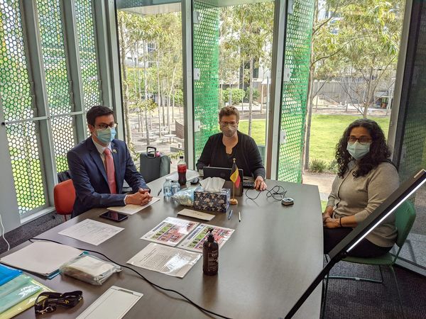 BelgiuminAUS's tweet photo. #biometricmission
👍This week our flying kit biometric mission is in Melbourne to collect biometric data from 🇧🇪 Belgians in Victoria wishing to renew their passport or eID. We have enjoyed visiting Melbourne again and meeting so many of the Belgians here! 🖤💛❤️ https://t.co/KWgYuzRPkm