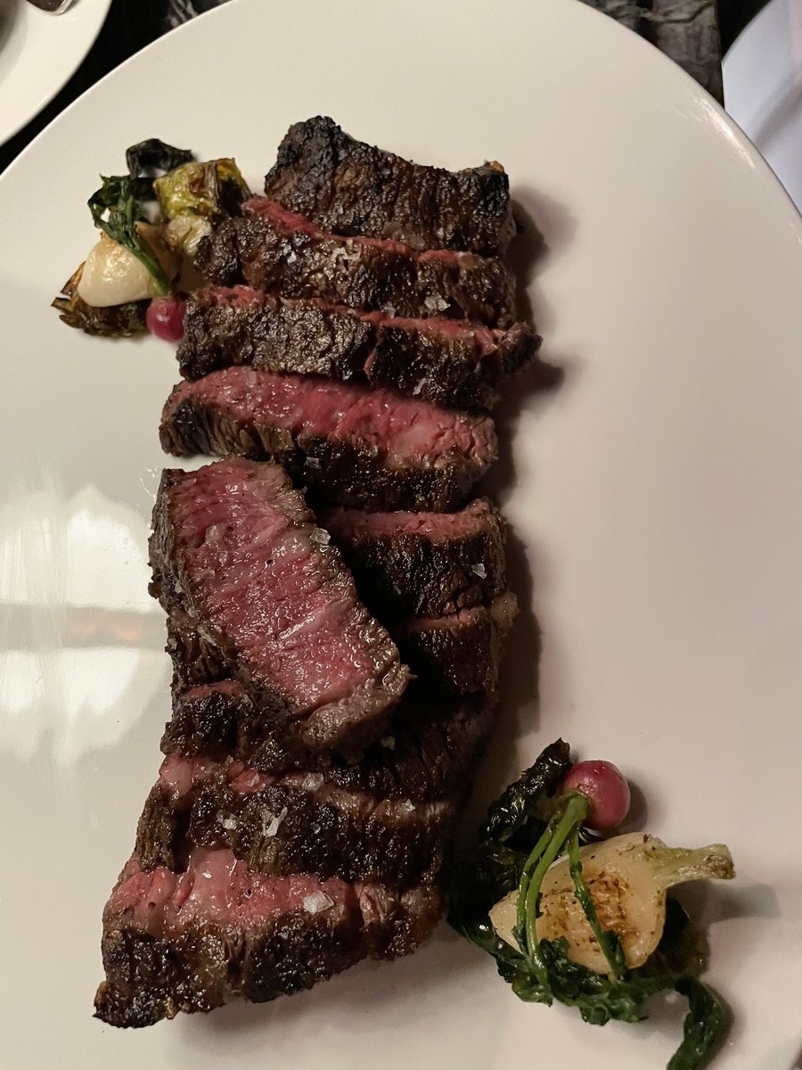 Kingpin_15's tweet photo. @harlosteak @DTSummerlin You won’t be disappointed…. #Harlo #ribeyecap #barolo https://t.co/hX2C5RqnjS