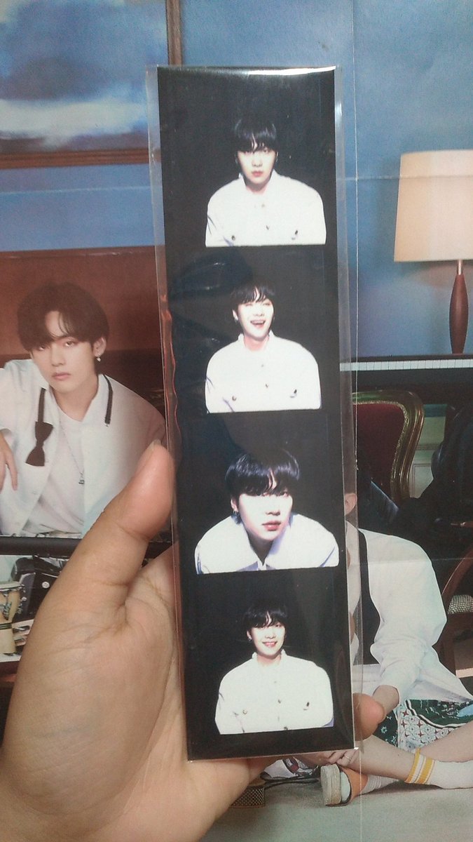 tybns_'s tweet photo. wts lfb bts ph wtb lfs onhand ready to ship suga yoongi min yoongi agust d  

Suga butter pob filmstrip 
10/10 condition 
₱ 450 3 days dop , ₱ 430 payo

payo or dop
mod: sco
mop: gcash

pls help rt ☻ https://t.co/1gpTNIMMGq