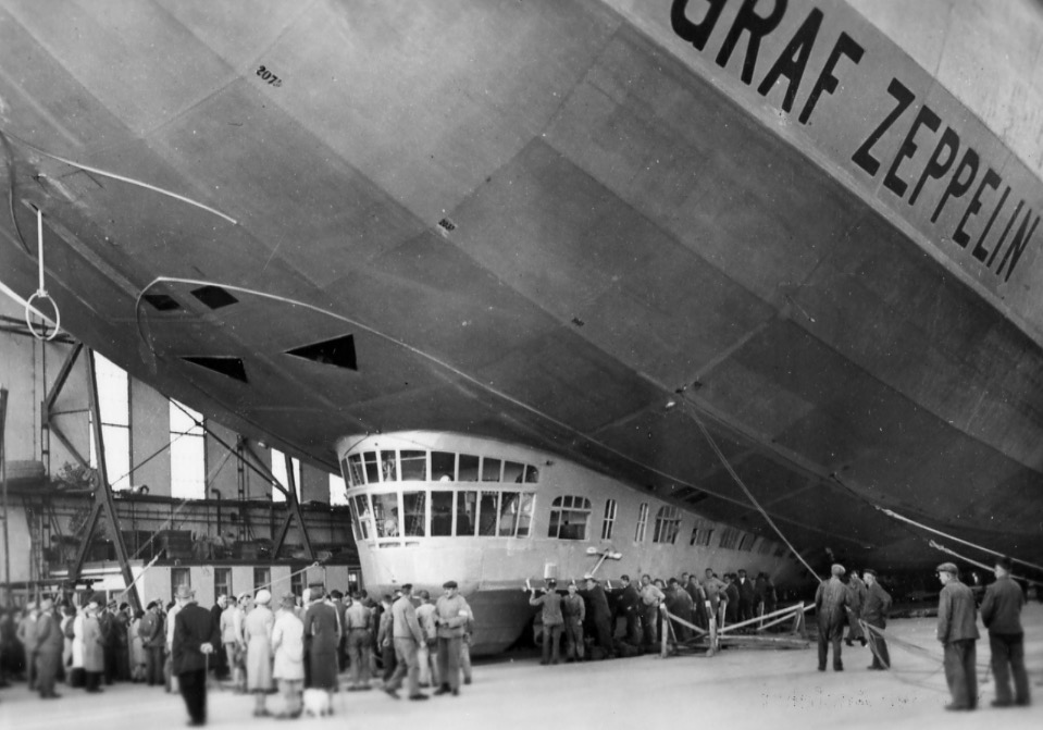 SFOMuseum's tweet photo. The Zeppelin Company built and operated the Graf Zeppelin from Germany. Launched in 1928, the Graf Zeppelin measured 776 feet in length and 100 feet in diameter. The airship featured a duralumin skeleton with triangular girders and a single keel. #WingWednesday #WinglessWednesday https://t.co/npHOq1hp1V