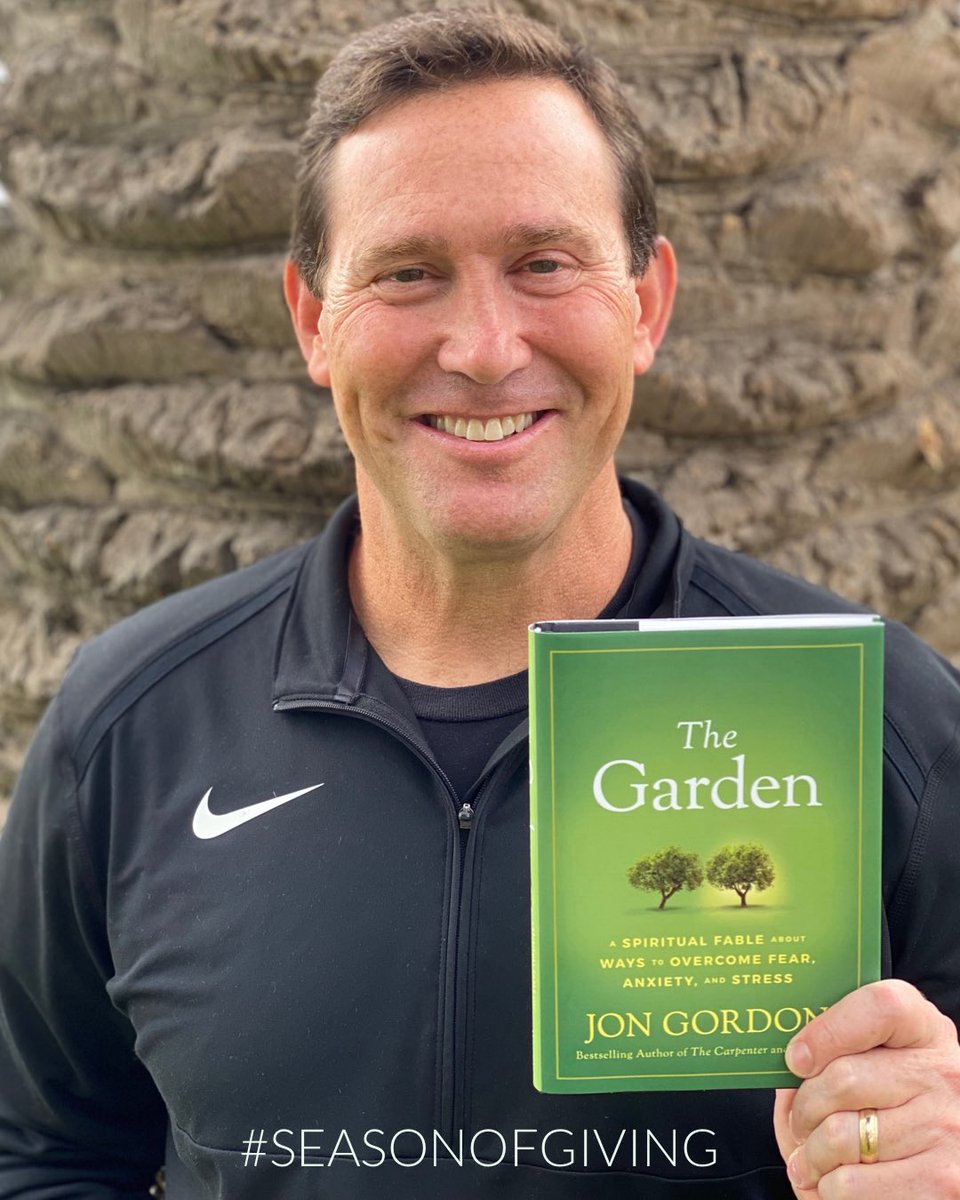 JonGordon11's tweet photo. Giving away a few copies of “The Garden.” In it I share ways to overcome fear, stress and anxiety. Like, Comment and Tag a friend for a chance to win. Winners will be picked at random so everyone has a chance! #SeasonOfGiving https://t.co/8W95AYgLwz