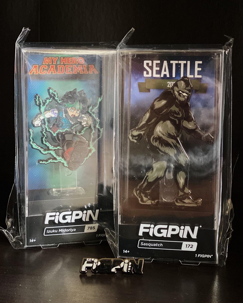 CMonstercampo's tweet photo. My guys at @figpinofficial busted out some 🔥 at ECCC!
#ECCC #FIGPIN #CollectAwesome #Sasquatch #IzukuMidoriya #MHA #GoBeyondPlusUltra https://t.co/NxbHZyh0TI