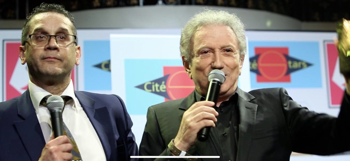 David32884247's tweet photo. Avec mon ami Michel DRUCKER nouveau membre d’honneur de l’association CiteStars depuis le Dimanche 28 Novembre 2021.

Un très grand honneur pour moi et tous les enfants 👶. https://t.co/37Ljhb8Xwm