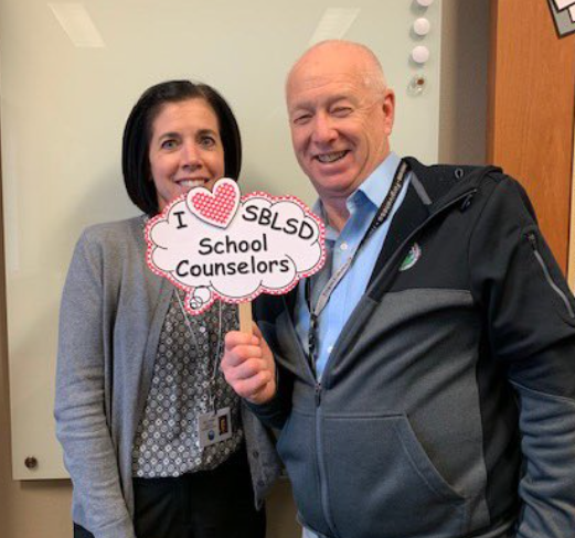 SumnerSchools's tweet photo. Hiring: Certified school counselor who embraces the whole child, supporting success in school &amp; life. Work collaboratively to deliver comprehensive school counseling program. Master’s &amp; WA ESA cert. Details: https://t.co/8rlwm3hCri. Apply: https://t.co/g22Fuf0YJx (Job ID 6901). https://t.co/LEKntJ49k8