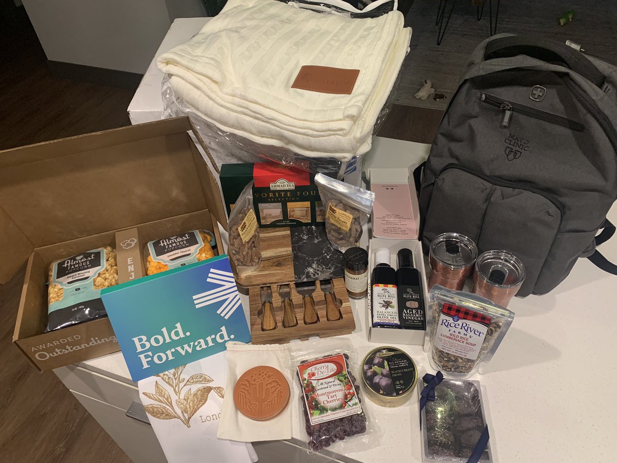 DougBartelsMD's tweet photo. Very excited to announce that I’m heading back to Mayo following fellowship as one of the sports docs in Eau Claire! I’m so excited to be a part of a place that means so much to me. Coming home to care packages like this show just how special it really is. #EauClaire #MayoTrained https://t.co/8svziixDcH