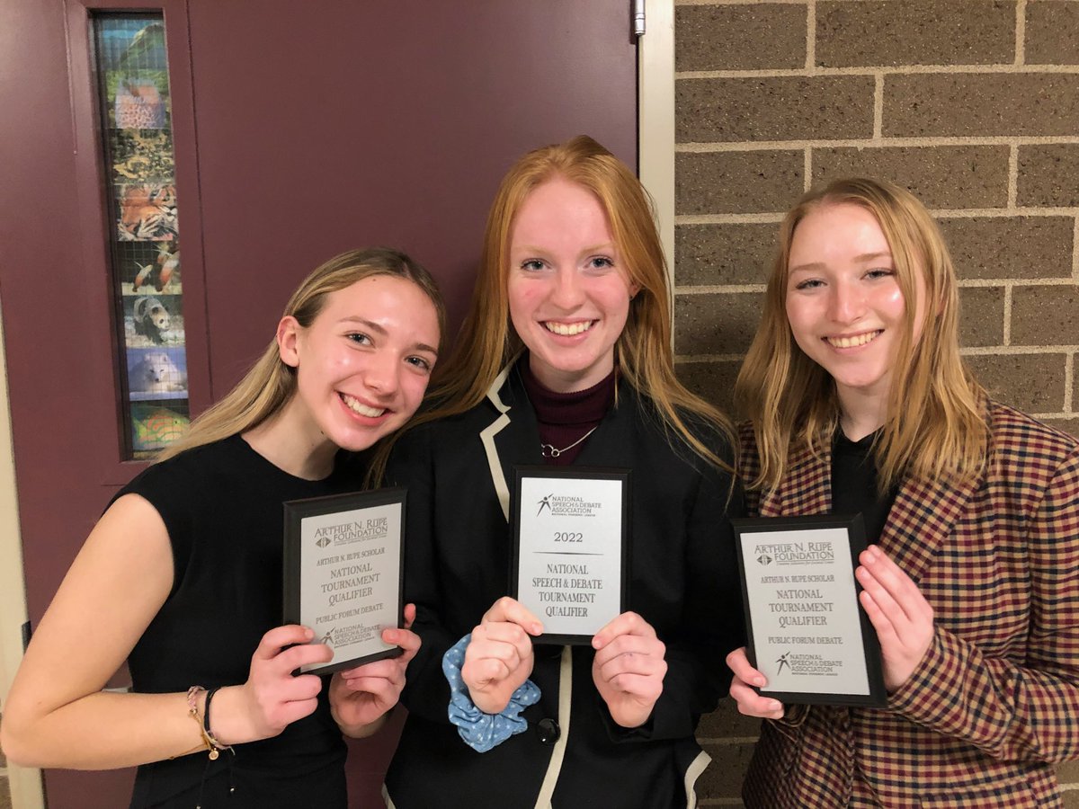 spudspeech's tweet photo. Congratulations to our NSDA National Tournament qualifiers!

🥇 🥇 Emily Walker &amp; Layla Eisenzimmer - PF Co-Champions 

🥇 Macy Larson - LD Champion 

#Nats22 https://t.co/frUj5gyiu5