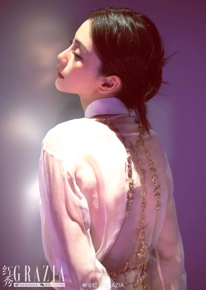 bichngocdayne's tweet photo. Ôi cái sống mũi 😭😭😭
#Angelababy https://t.co/vzBCtykj3y