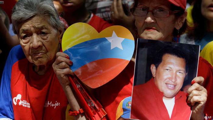 #UnidadLuchaBatallaYVictoria 

Por nuestro Comandante Eterno. 
¡Leales Siempre! Traidores Nunca! 

Y con el compatriota <a href="/dcabellor/">Diosdado Cabello R</a> decimos: #UnidadLuchaBatallaYVictoria