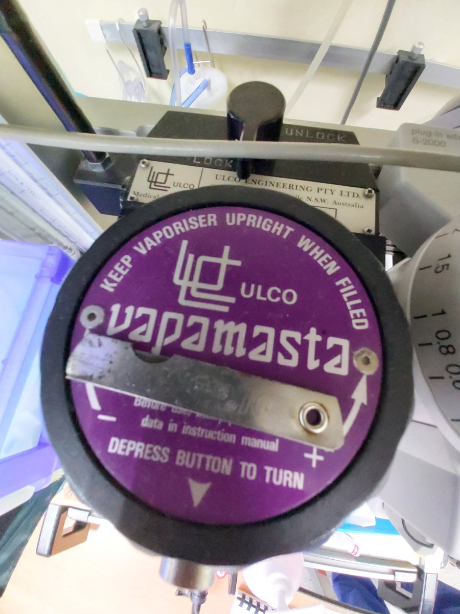 Theo_Alaistaire's tweet photo. Old vaporizer stuff in recovery area.
-halothane
-isoflurane
#anaesthesia
#anesthesia
#Medicine
#vaporizer
#halothane
#isoflurane https://t.co/Xc47FxVlnT