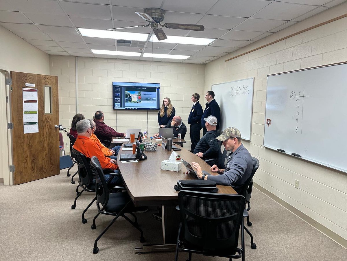 Principal_MrT's tweet photo. Our FFA program presenting to the Board of Education on their National Convention trip. What a great program teaching vital life skills. @NationalFFA @KSFFA #ffa #ag https://t.co/z38xUePCyi