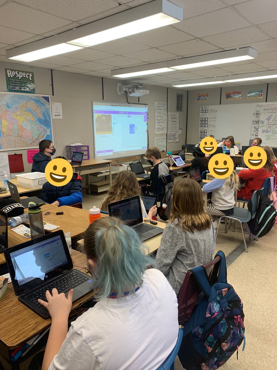 MrsDeRuiter's tweet photo. Thank you @MLaPeareGEDSB for joining us today to bring us technology and teach us about coding! Shout out to our very own grade 8 coding leader Hunter who showed us how to program microbits on makecode! Thanks for sharing your knowledge! @WalpoleNorth @GEDSB https://t.co/Th7cFGJ1pF