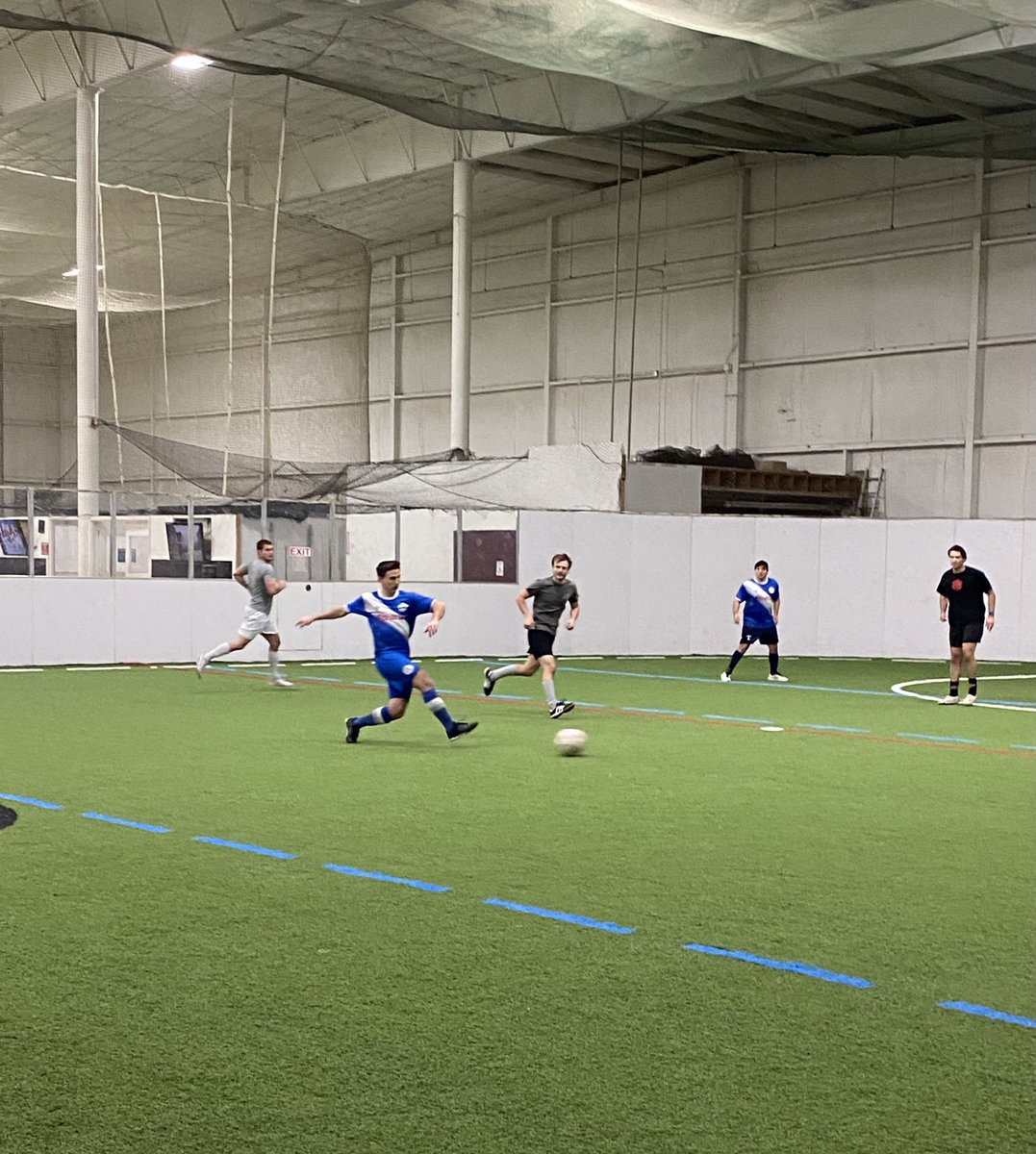 fwplex's tweet image. Come CHILL with us! 🥶 Sign up for the Winter 2 session today!!