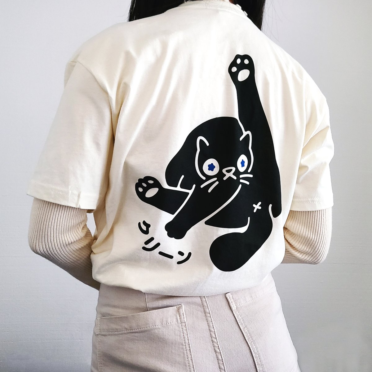 yooohon's tweet photo. I MADE SOME TEES! https://t.co/ApdwMCMgcH https://t.co/oX8efgG8YF