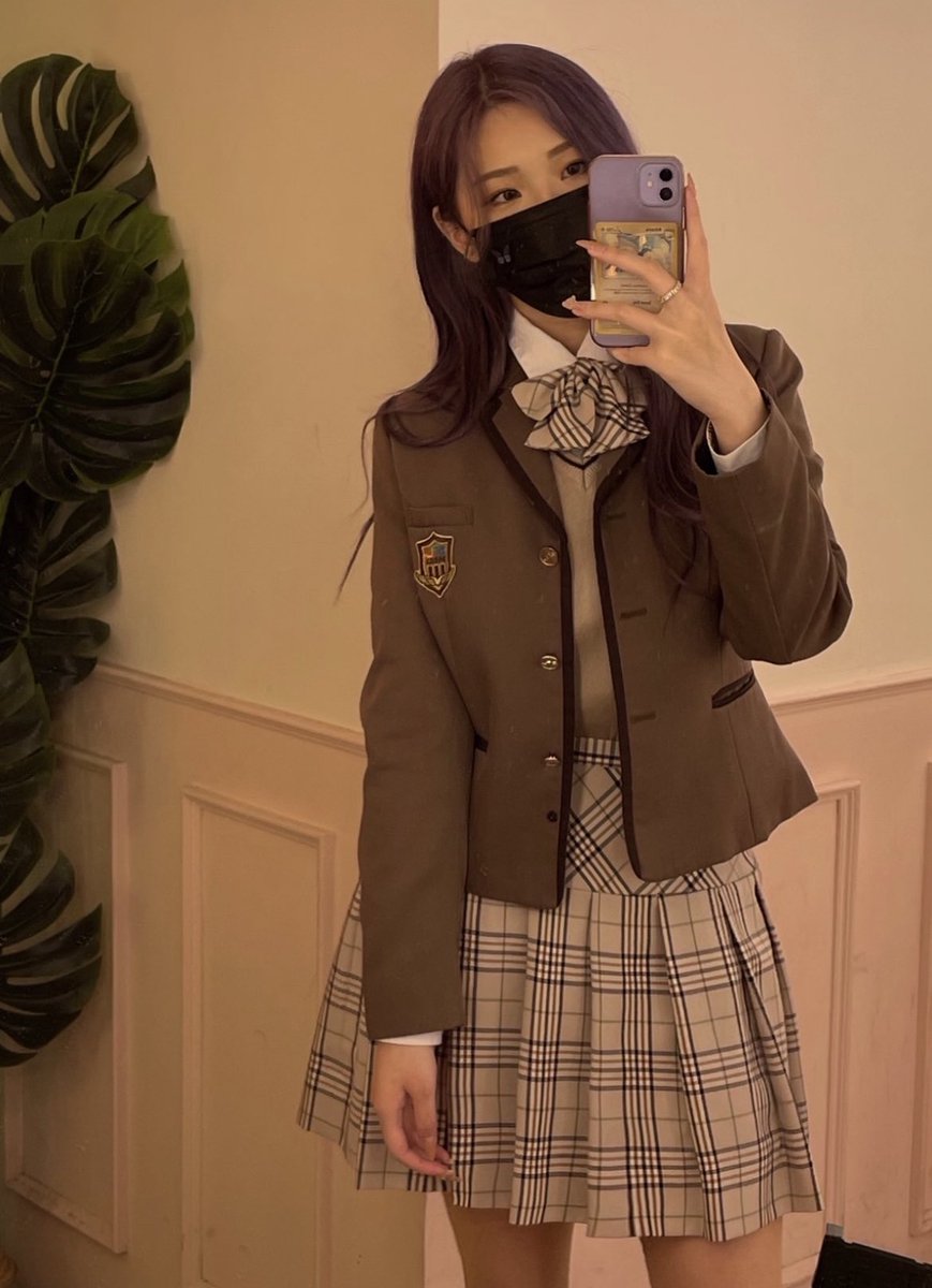 xshiae's tweet image. skipped school