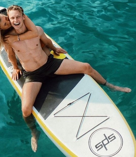 فحلنا دي يونغ 🥵🍑🍆🔥.
de jong 🥵🍑🍆🔥.