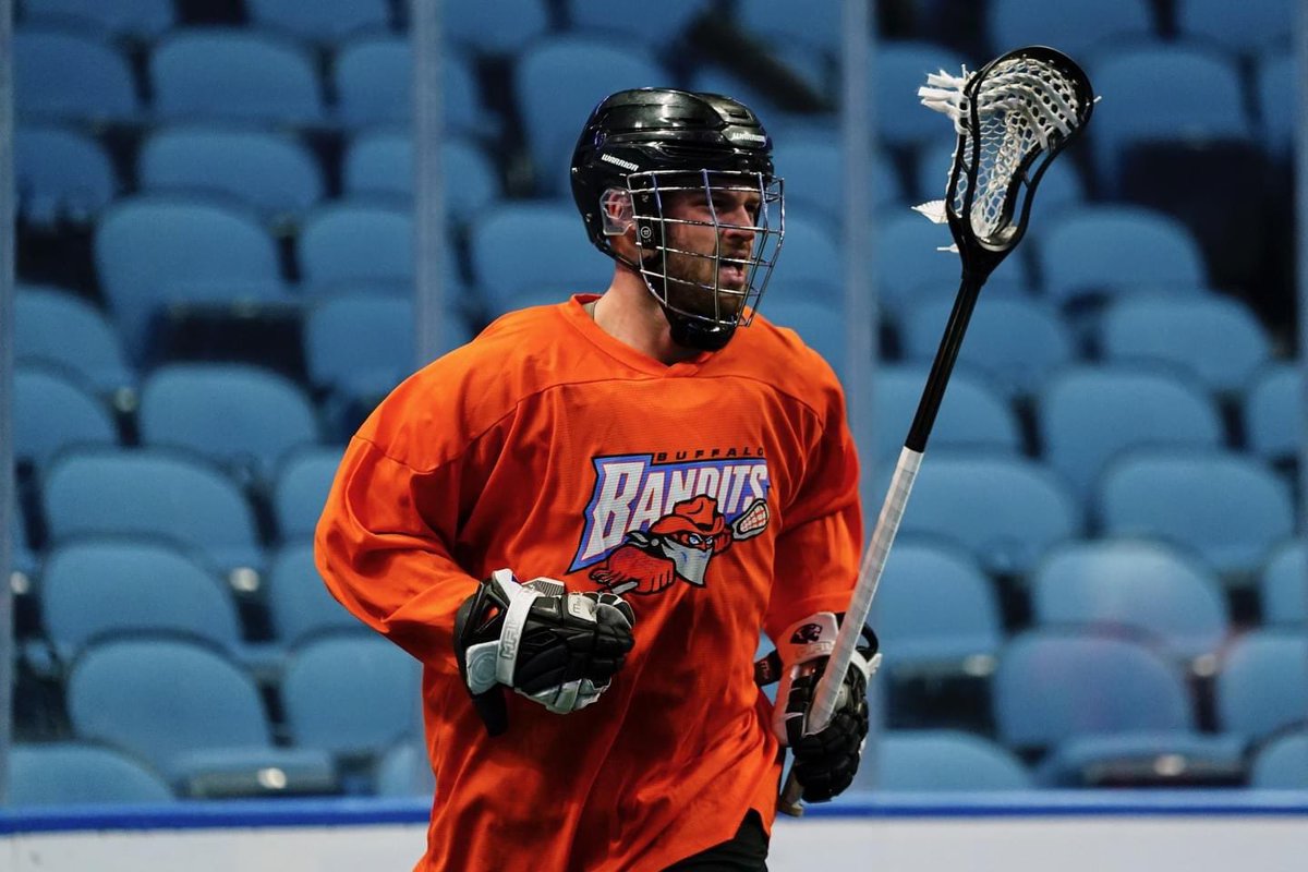 StickStarLax's tweet photo. It’s cool when your players get drafted to play Pro Box Lacrosse. It’s also cool when they come back to coach with you. Excited to have @djsulvs working with our Youth Teams at the Vegas Box Invitational! #TxHome4Box #TheU @HPUMensLax @NLLBandits #Precedent https://t.co/w8x6HyOSpI