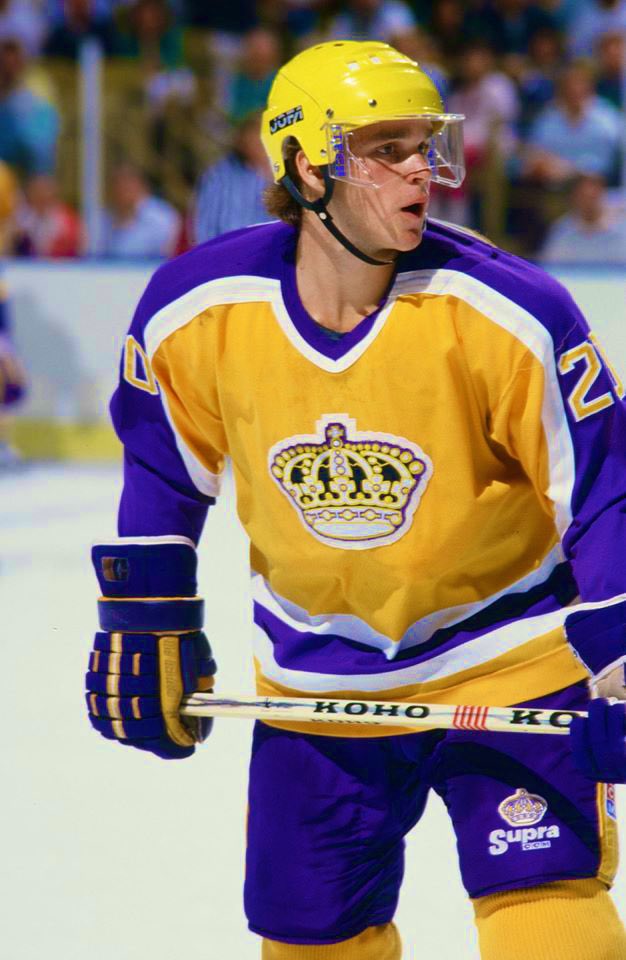 Sluricain72's tweet photo. #IceKings #GoKingsGo
Luc Robitaille 🇨🇦 https://t.co/TA91HuK2EV