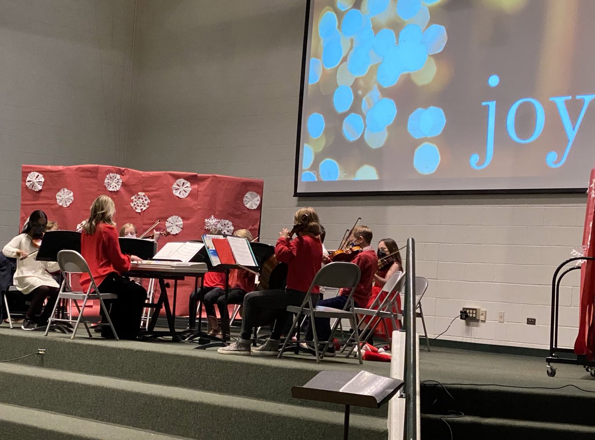 FairwayElem's tweet photo. After almost 2 years- to hear these angelic voices &amp; the playing of strings again- brought so much #JOY SO proud of our @FairwayElem Song Birds &amp; 5th grade strings! Beautiful winter concert! 🎻🎹🎼 #FairwayFamily https://t.co/kffaBEbp7A