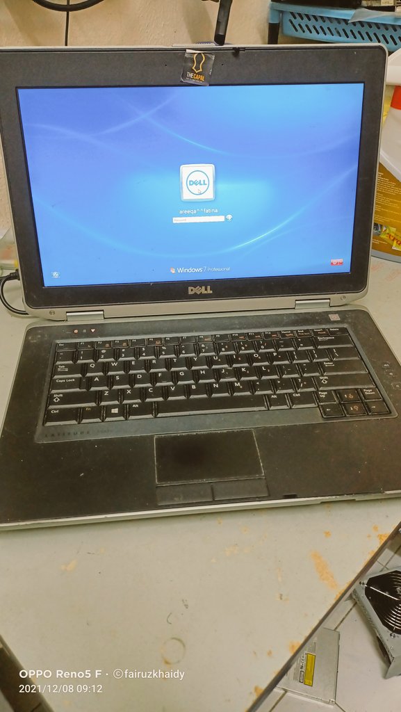 RezqComputer's tweet photo. Dell Latitude E6430

Problem: No Power

Processor: Intel Core i5
HDD: 500GB
Memory: 2+ 2GB
Graphic: Intel HD Graphic

*** Repair Motherboard (Change Chip Controller)

#rezqcomputer #repairlaptopbangi #repairlaptopkajang #repairlaptopmurah #formatlaptop https://t.co/dtRIuW3Pyn