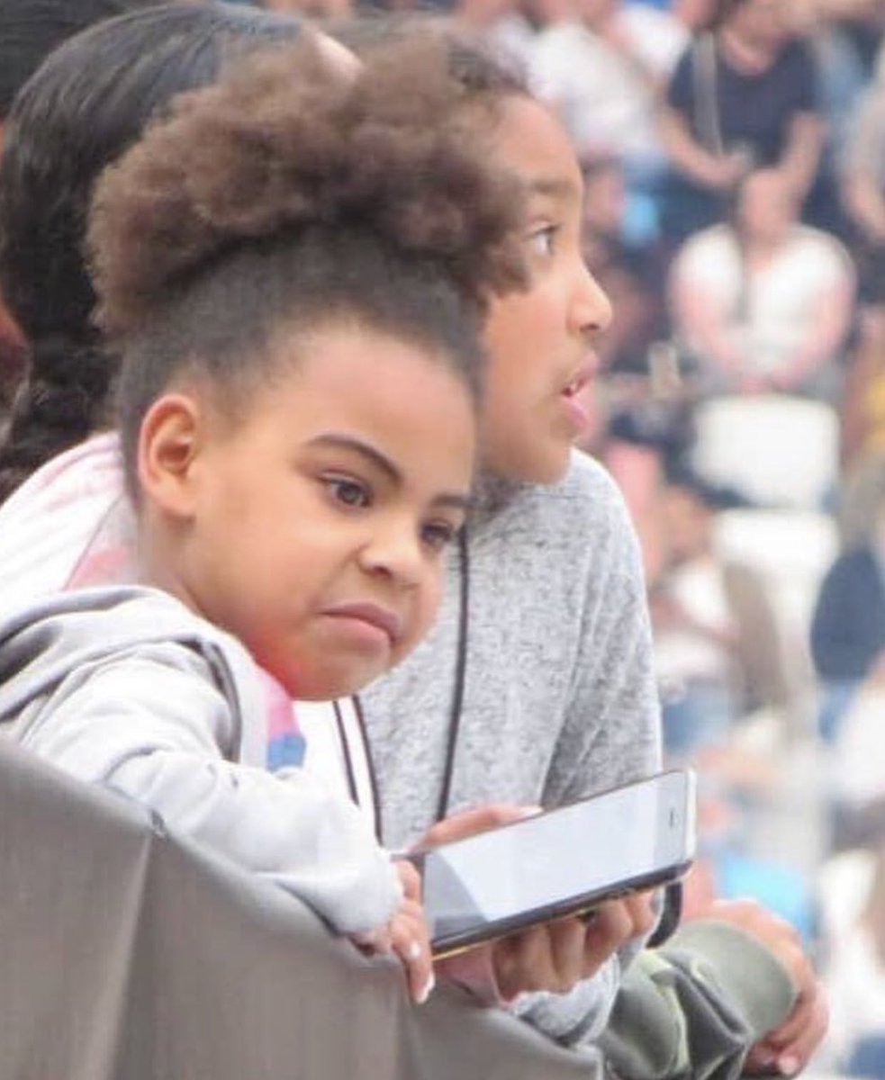 charlie gold • 🏊🏾‍♀️🪑 tweet media