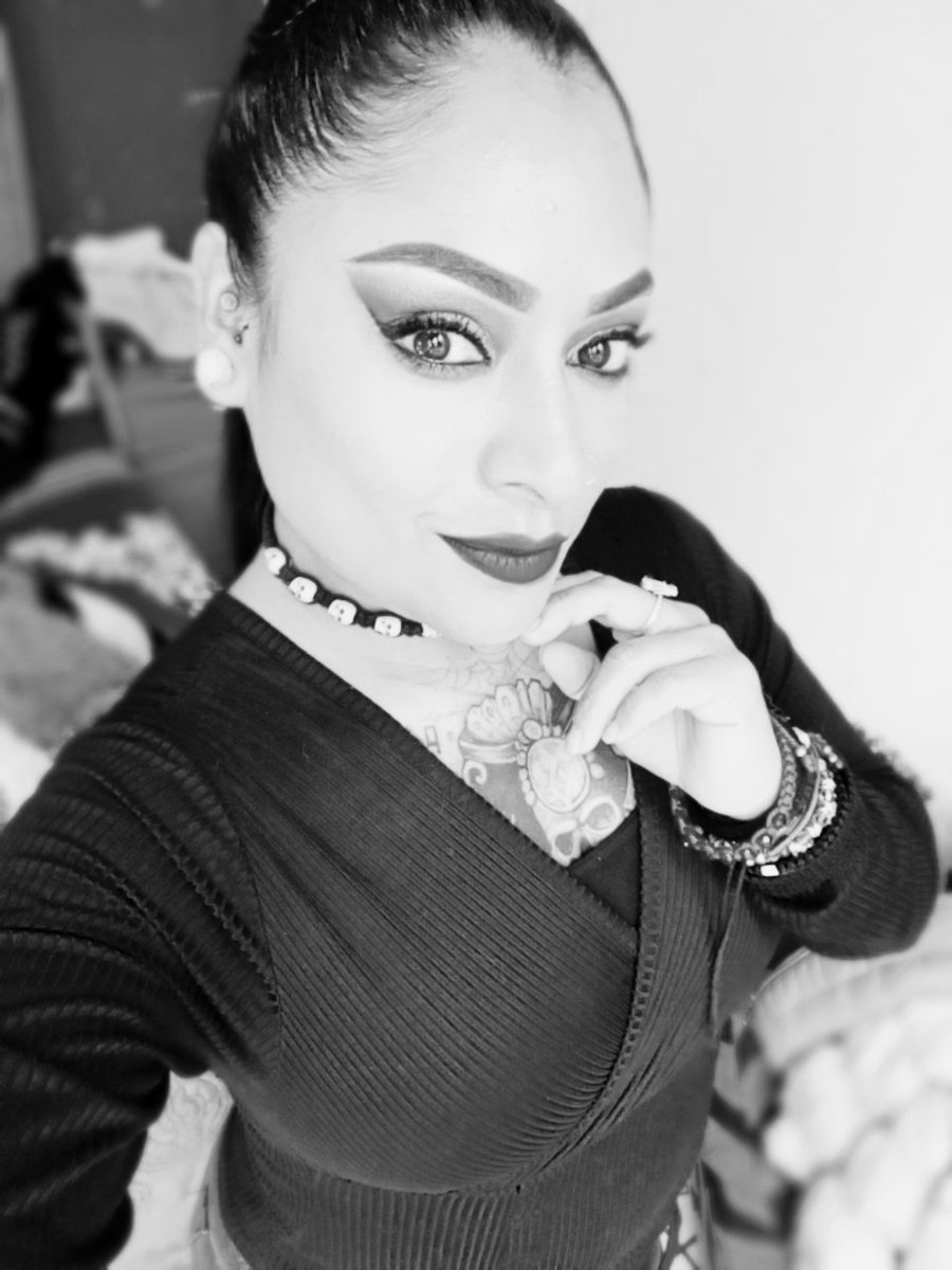 FilthMorgana's tweet photo. 😍😍💀 https://t.co/PqkHi86sfT