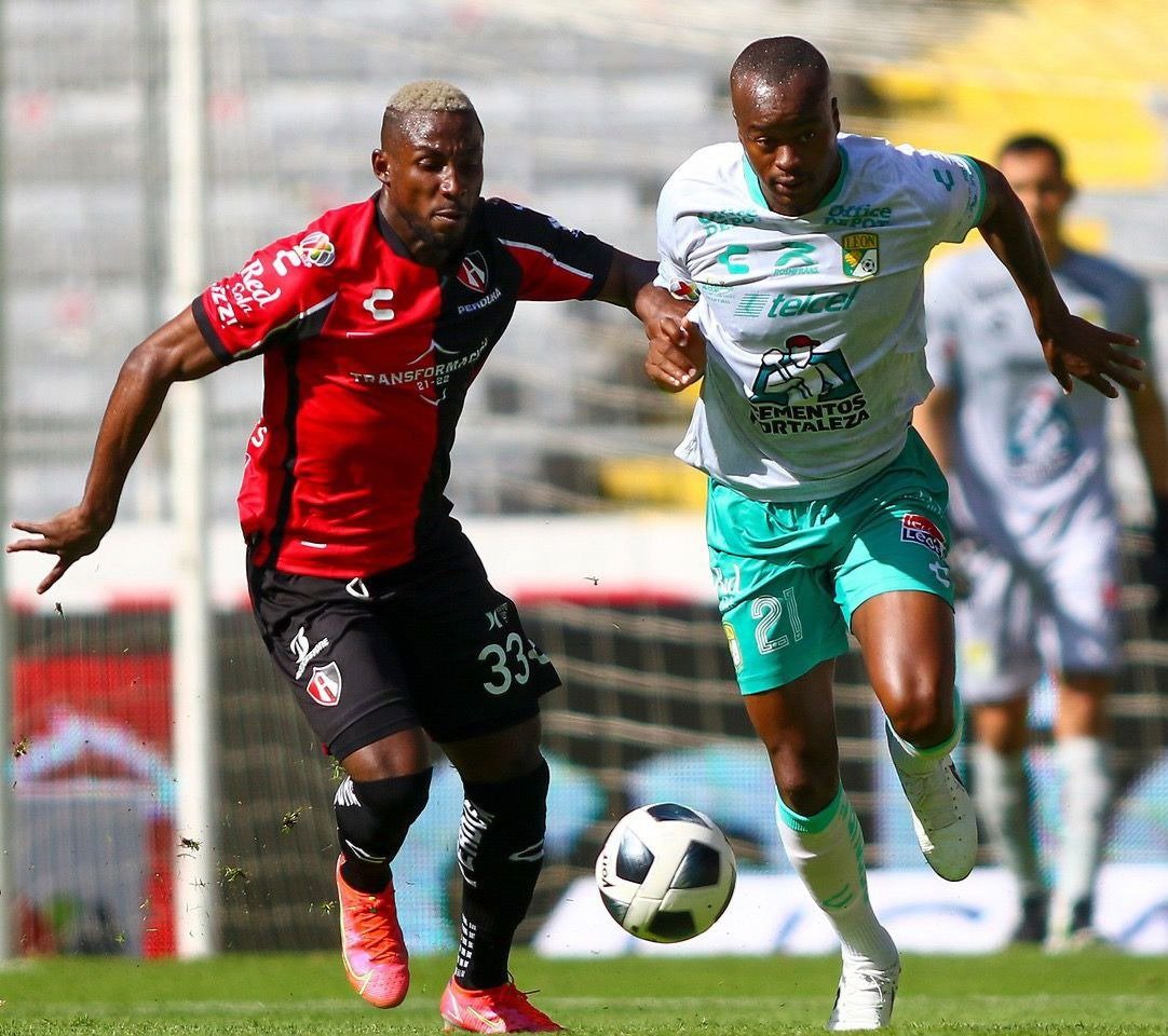 calientesports's tweet photo. 🚨GIVEAWAY PARA LA #FinalCaliente🚨

¡GANA UN PASE DOBLE PARA LA IDA entre @Clubleonfc y @AtlasFC! 🦁🦊
 
1⃣ Sigue a @calientesports 📲
2⃣ Dale 🔁 y ❤️
3️⃣ Menciona al amigo que invitarás con el hashtag #MásAcciónMásDiversión 🔥

¡Se rifarán DOS PASES DOBLES! 🎟️🎟️ https://t.co/SaDHBvSlue