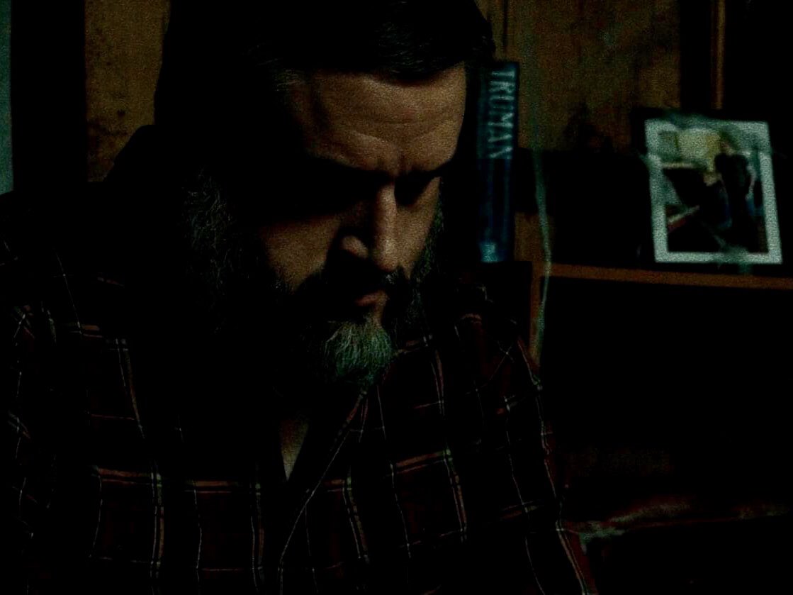 ToddSpas's tweet photo. Some stills from the horror student short film I helped with earlier this year, In the Woods Somewhere. https://t.co/7yQLL2elfV