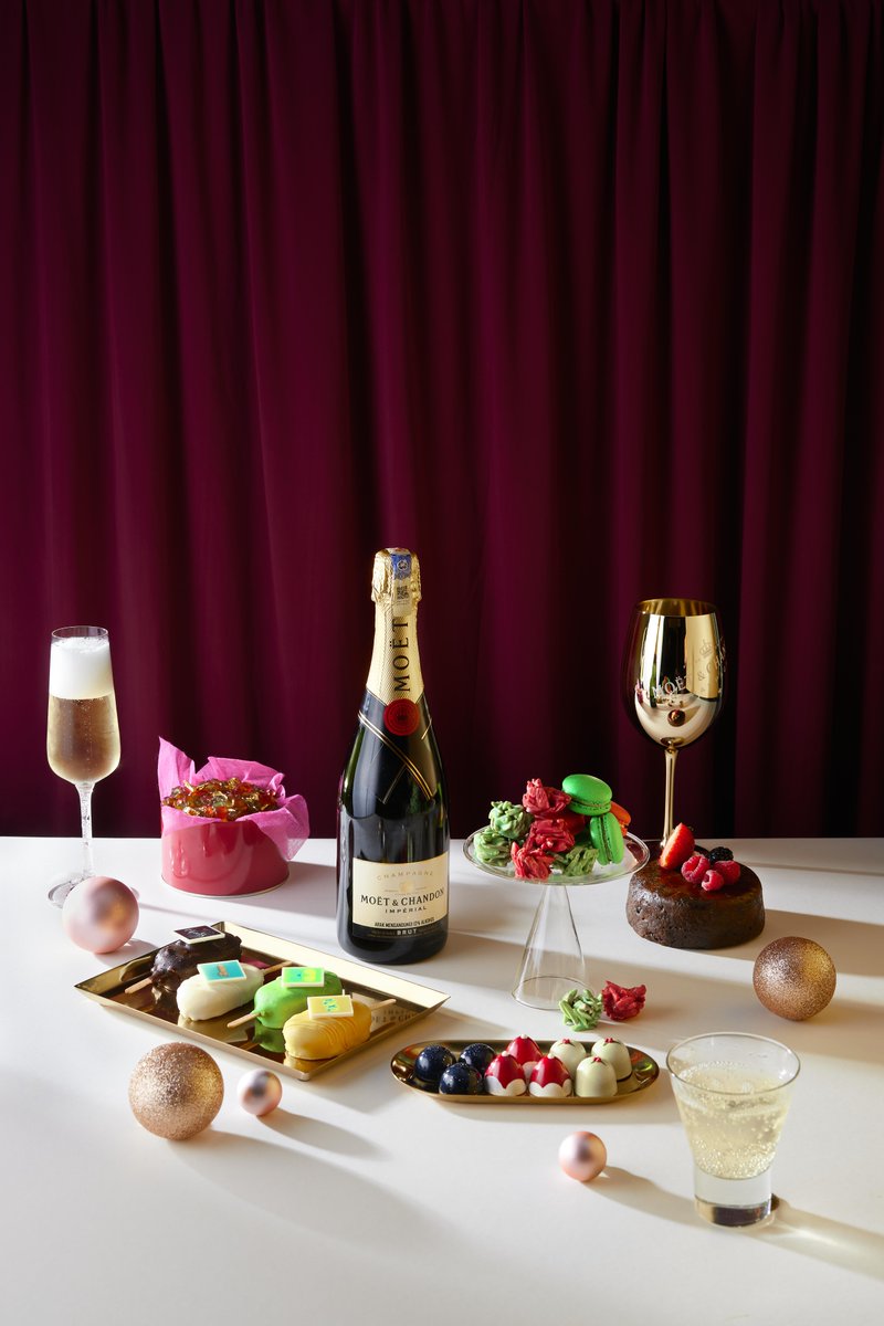 Our W2GO: Festive Hampers. Pre order 24 hours in advance
  
Detox Mix Praline &amp; Pastries: MYR288+ per set
Grey Goose Mixology Set: MYR388+ per set
Cheese, Cold Cut &amp; Wine Platter Set: MYR488+ per 
Moët &amp; Chandon Sweet Treats: MYR688+ per set

Order: whotels.ht/6010JSBdC