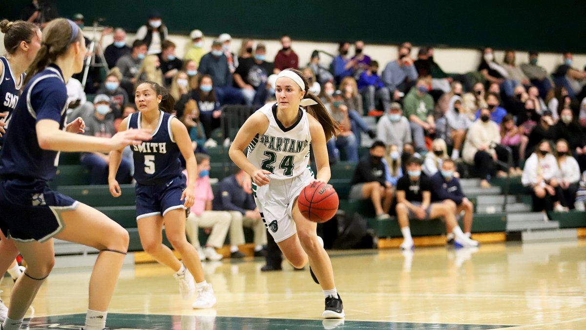 CastletonSports's tweet photo. Elise Magro led all scorers with 14 points Wednesday night, while Kelly Vuz and Ryleigh Coloutti joined her in double figures as @CastletonWBB blew past Colby-Sawyer!

Read here | https://t.co/Ga5eMQkY2I https://t.co/GTOKRRxom0