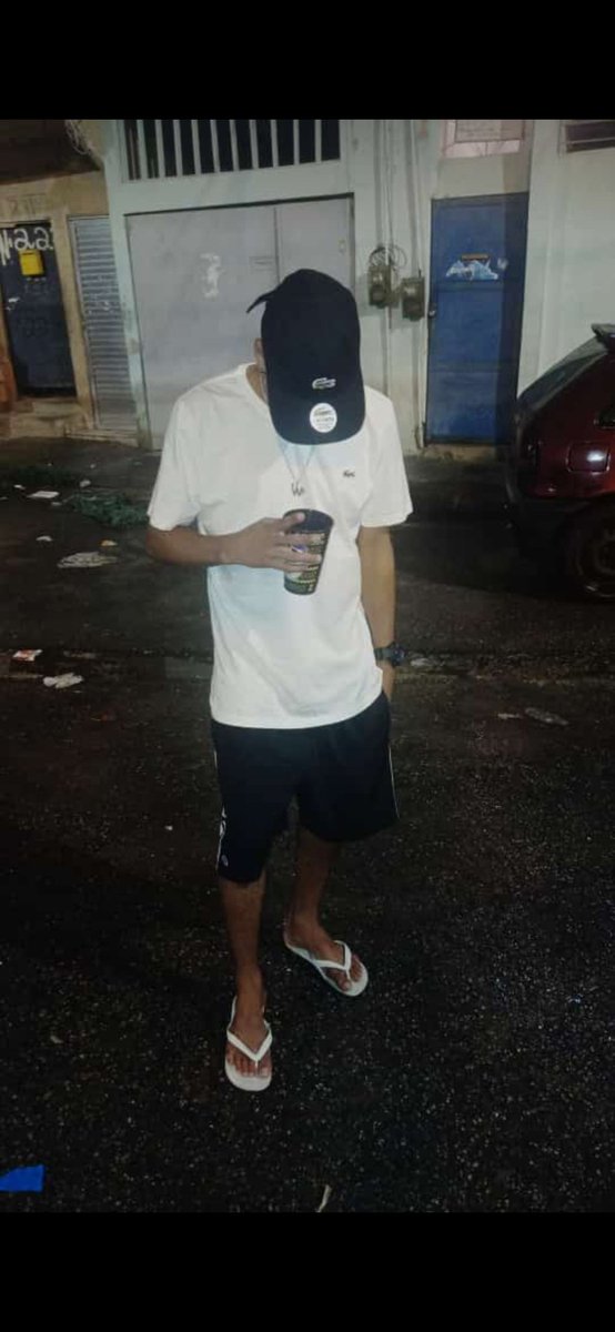 Não entendo.. me crítica e rende 🎶