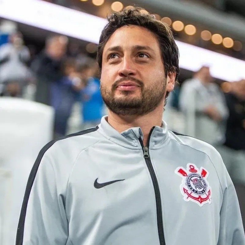 new50k4me12's tweet photo. Títulos do @SCCPFutFeminino na era Arthur Elias:

🏆 2016 Copa do Brasil
🏆 2017 Libertadores
🏆 2018 Brasileiro
🏆 2019 Libertadores
🏆 2019 Paulista
🏆 2020 Brasileiro
🏆 2020 Paulista
🏆 2021 Brasileiro
🏆 2021 Libertadores
🏆 2021 Paulista

EQUIPE MARCADA NA HISTÓRIA!🖤 https://t.co/3jlAgkMKDF
