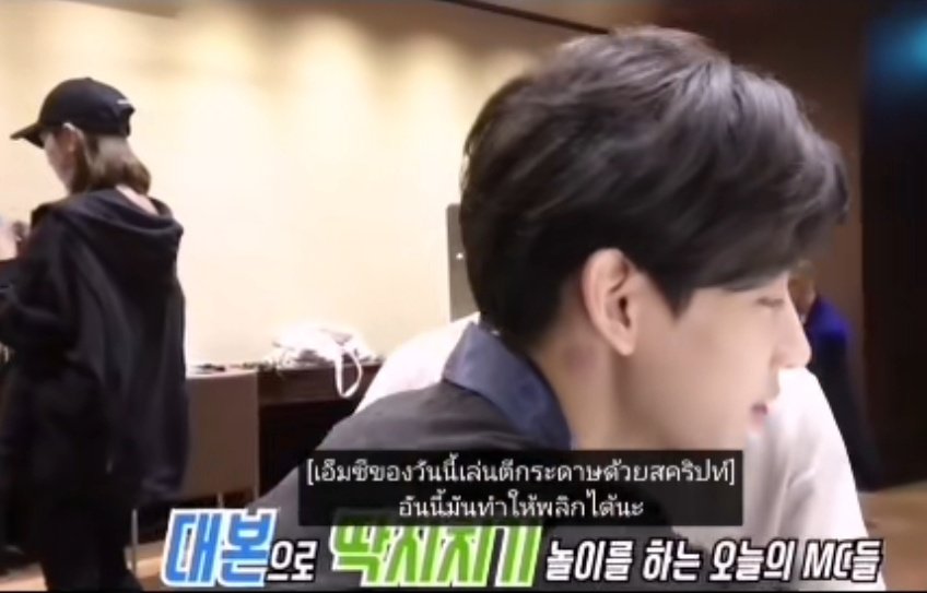 _Spring1A's tweet photo. เผื่อใครไม่ทราบนะคะ น้องมีปัญหาเรื่องคอ เคยรักษาด้วยการครอบแก้วอยู่หลายครั้งซึ่งมันก็จะเป็นรอยช้ำๆวงๆเป็นปกติค่ะ เห็นบางคนไม่รู้แล้วเอาไปชิปมโนว่าเป็นรอยอย่างอื่น พักนะคะ🙏 https://t.co/5CDXYaySBw