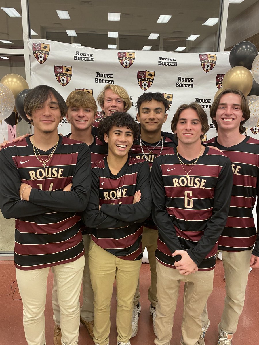 RouseSoccer's tweet photo. Meet the Raider Night was a great success!  Can’t wait to see the Varsity and Jv Boys compete this season!  Let’s go!!  #1Rouse https://t.co/PARWifRQRP