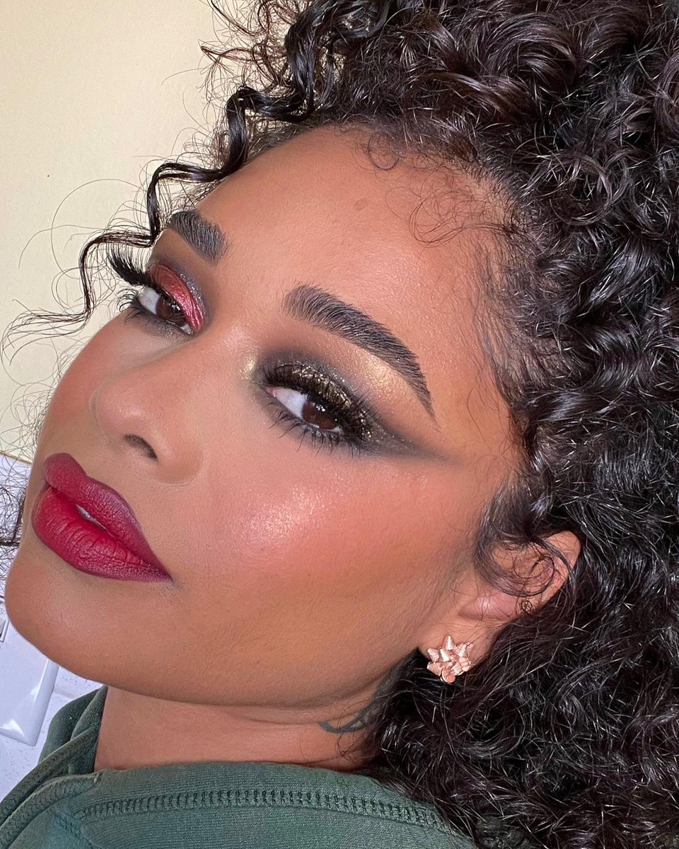 Moneajah Lashay tweet media