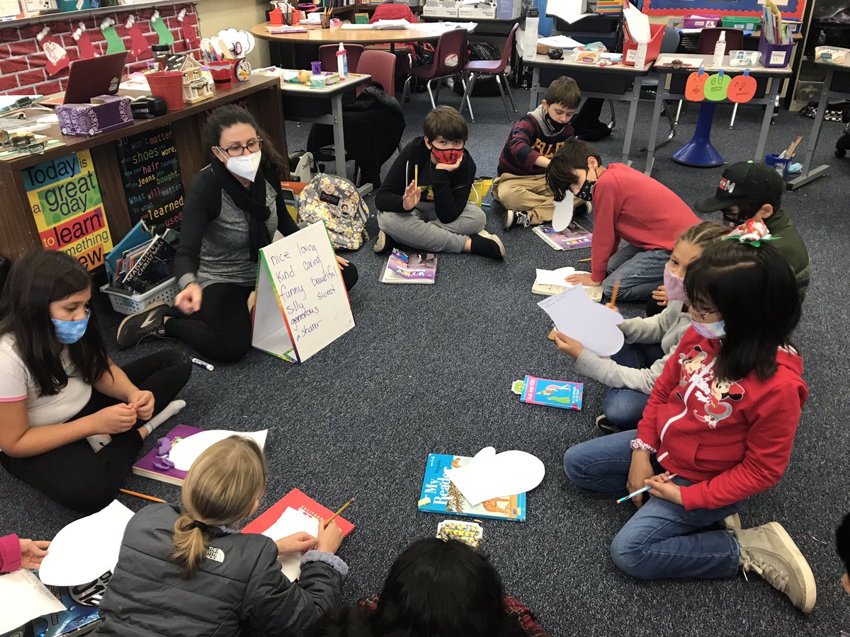 RaineyTeacher3's tweet photo. Adding to our lesson about developing friendships, today we passed our mittens around the circle and wrote friendship compliments to each other. @rcsdsargeant @MissBreanna_IA #rcsdchampions #secondsteps https://t.co/lM0yxCfvc0