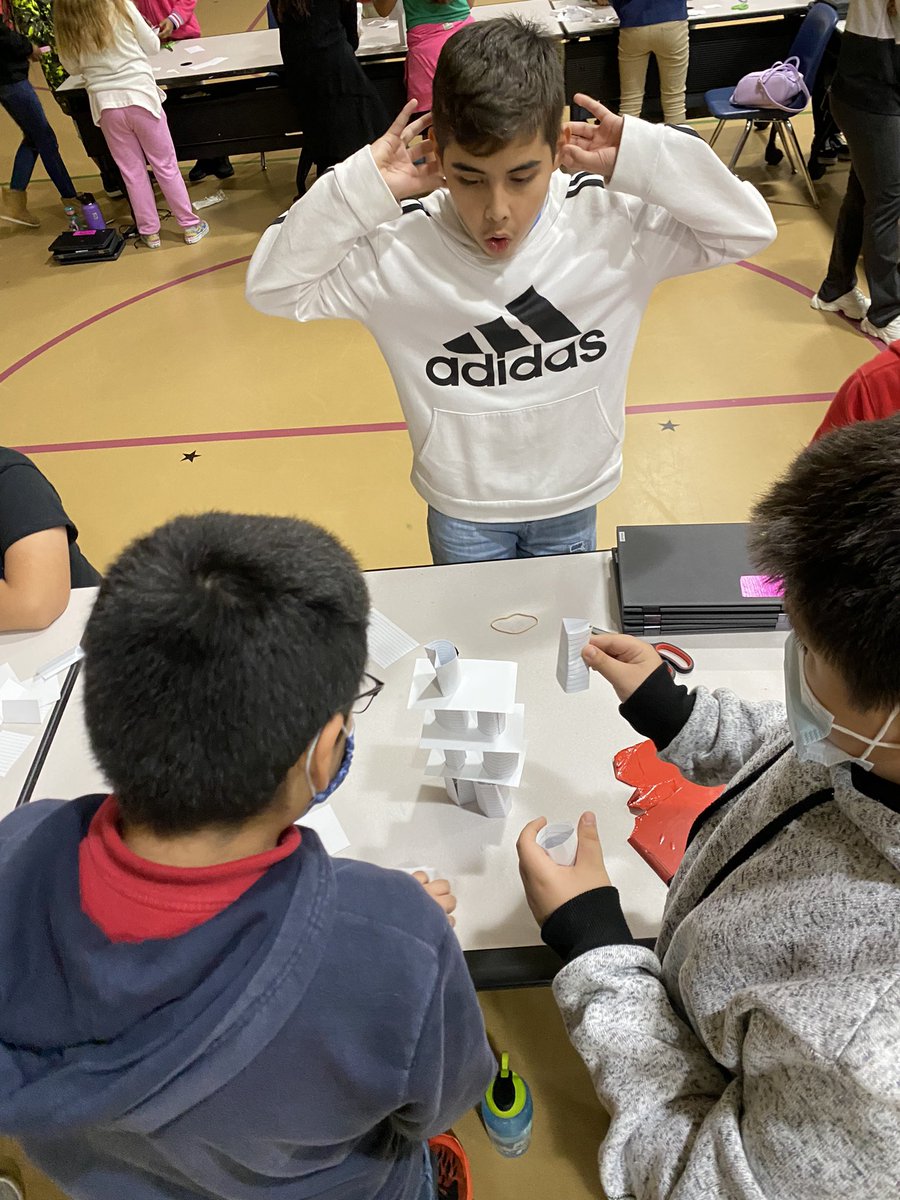 Chauntee86's tweet photo. Today the 3-5th grade GATE students at Parkway participated in the Region 11 STEAM Carnival. We came in 2nd place and the students celebrated with cotton candy and other carnival themed snacks. #CISDSTEMplus @CrowleyISD https://t.co/2pseIdtpOn